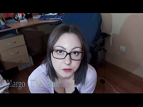 ❤️ Seksikäs tyttö lasit päässä imee dildoa syvälle kameraan ️❌ Porno at fi.javdoe.top
