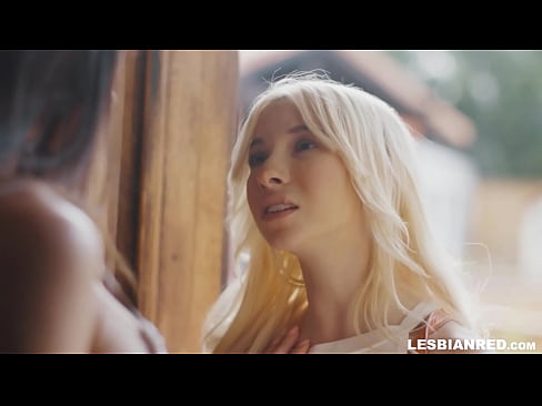❤️ Tyttö tulee kotiin muutamaa kuukautta myöhemmin ja päätyy syömään äitipuolensa pillua ️❌ Porno at fi.javdoe.top